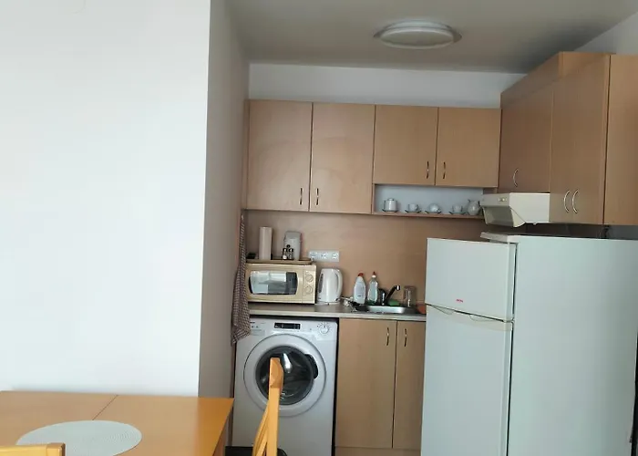 Grant Noks Apartament *